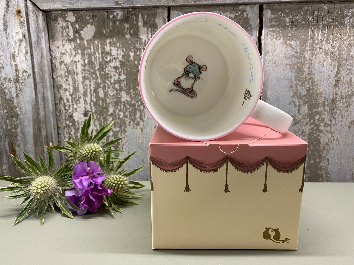 Two Bad Mice mok Around the house maat M