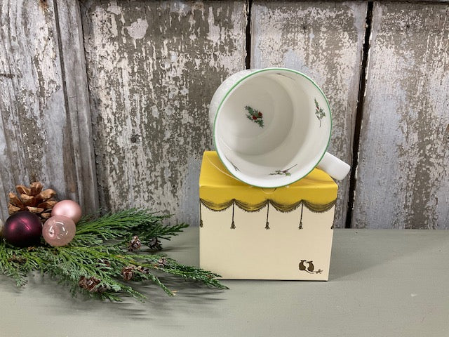 Two Bad Mice Mok Here he come